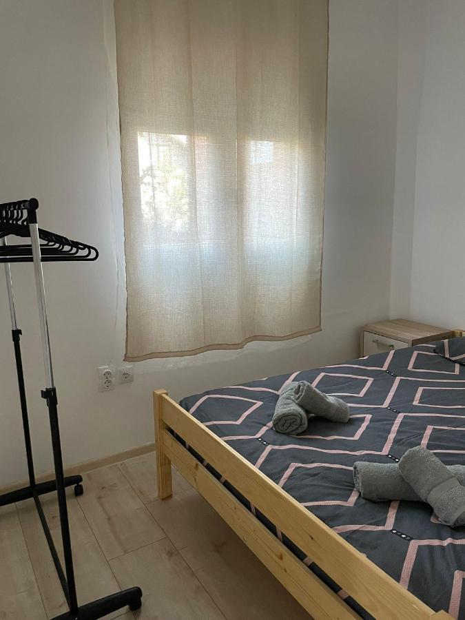 Apartmani Marija Zemun Zemun Polje Exteriér fotografie