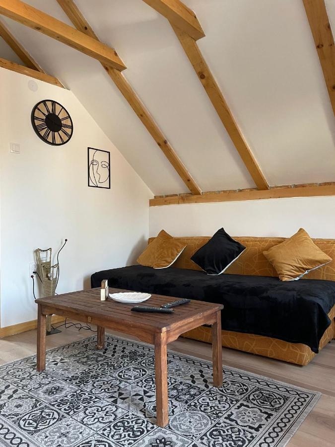 Apartmani Marija Zemun Zemun Polje Exteriér fotografie