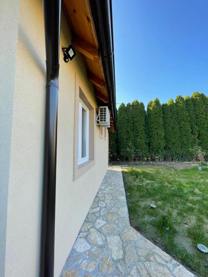 Apartmani Marija Zemun Zemun Polje Exteriér fotografie